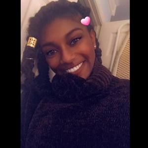 Meet your Posher, Brittani